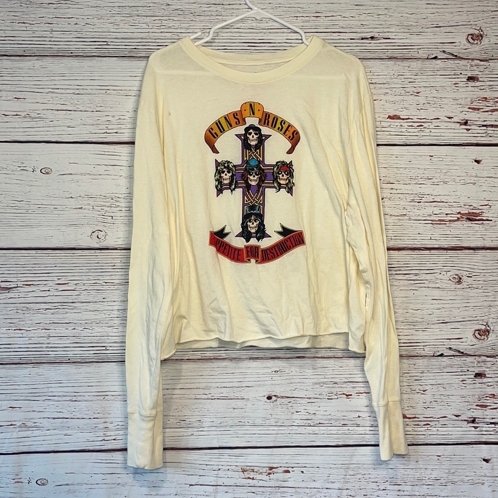 T&b guns and roses t shirt